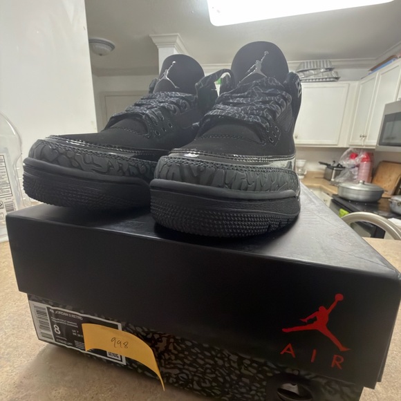 Black Air Jordan3 Sneakers(Black Cat) - Picture 6 of 7